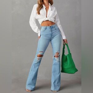 Commense women’s Ripped Denim Flare‎ Jeans size XS/2